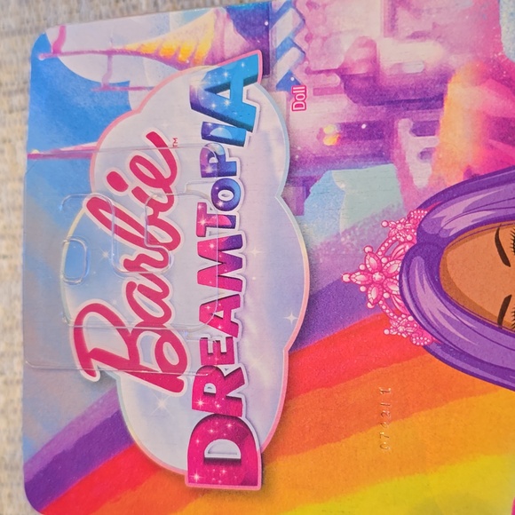 MATTEL BRAND BARBIE DOLL, "DREAMTOPIA" - Picture 6 of 9